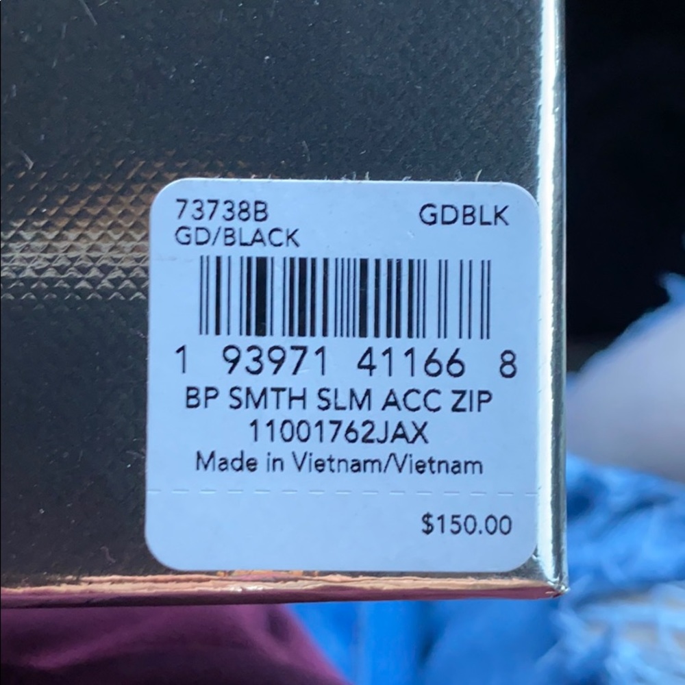 Coach Wallets - Picture 8 of 8